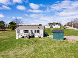 8 Townhouse Rd, Lincolnville, ME 04849