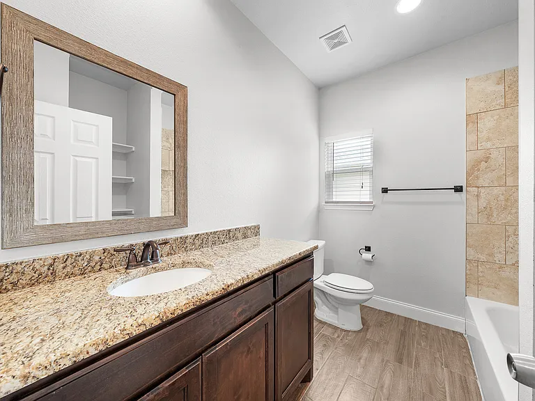 4810 Jefferson St — Photo 23