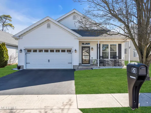 51 Robin Lane, Barnegat, NJ 08005