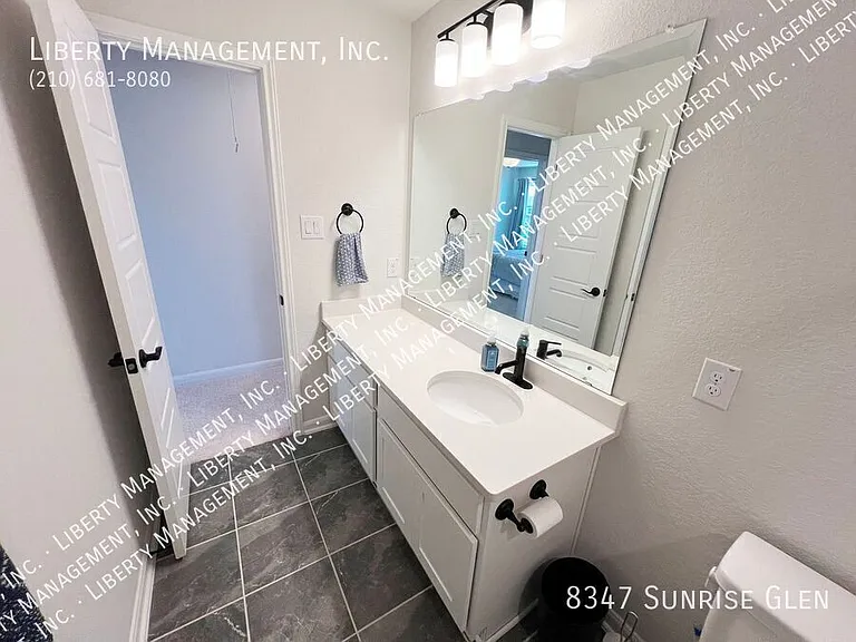 8347 Sunrise Gln — Photo 42