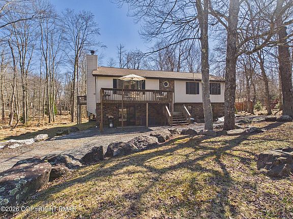 2nd image of 122 Wyalusing Dr