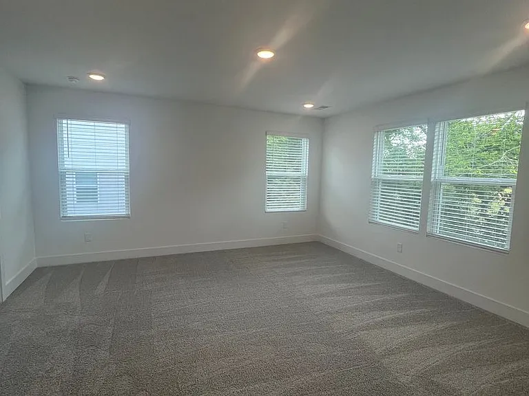 149 Rose Hannah Dr — Photo 15
