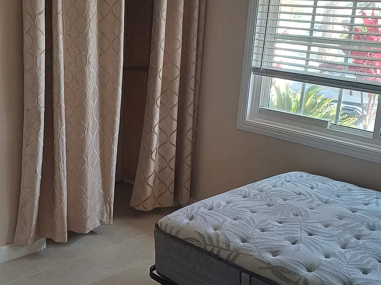 5851 Richmond Ave — Photo 14