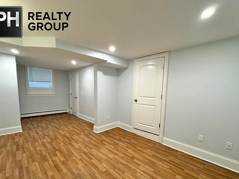 92 Fitchburg St #1 — Photo 24