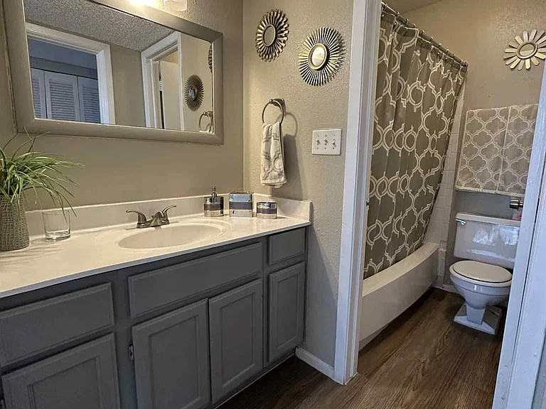 SAN MARCOS APARTMENTS — Photo 56