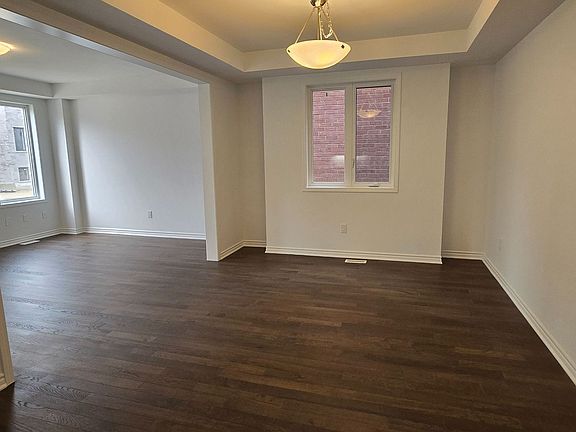 5th image of 690 Mika St