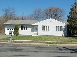 1115 Brookside Rd, Piscataway, NJ 08854