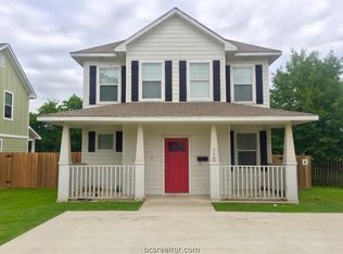 110 Fairway Dr, Bryan, TX 77801