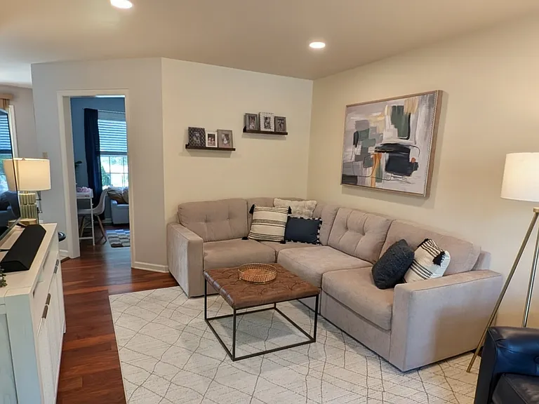 109 Clemson Ct — Photo 5