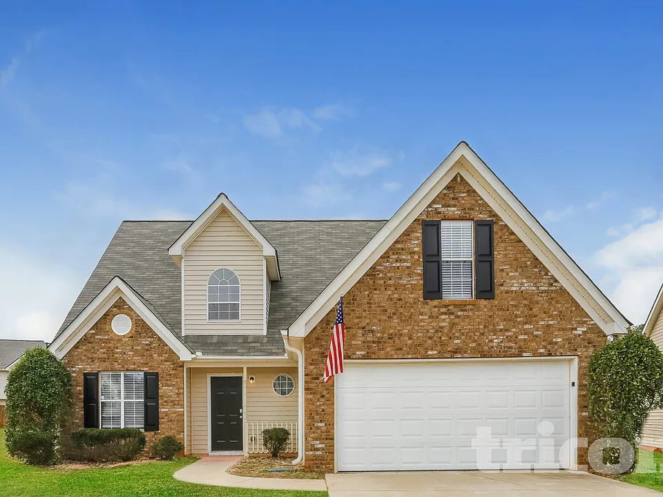 5702 Colonnade Dr