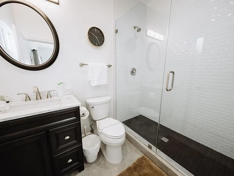 11682 Erwin St — Photo 108