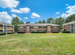 6603 W 76th St APT 8, Overland Park, KS 66204