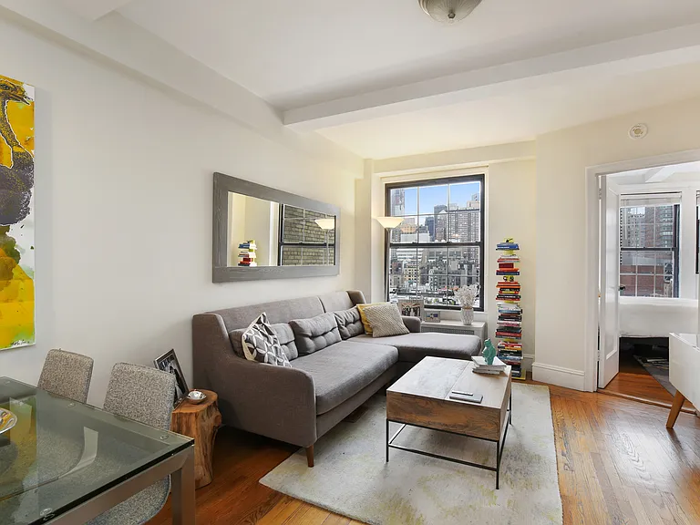 50 W 72nd St #1509 — Photo 3