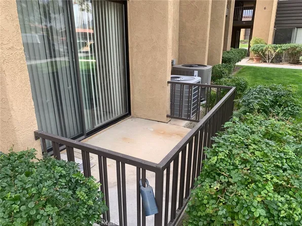 31200 Landau Blvd APT 503, Cathedral City, CA 92234