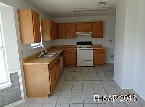 4th image of 2906 Bluebonnet Dr