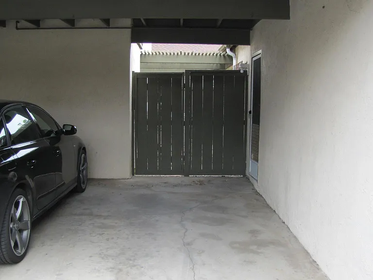 8840 Flanders Dr — Photo 21