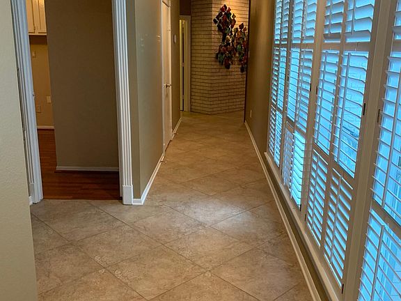 5th image of 2414 Clippers Cove Dr