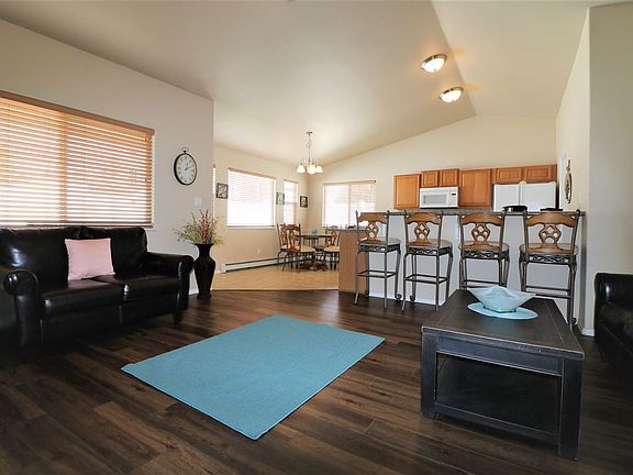 5th image of 3008 Oakwood Dr