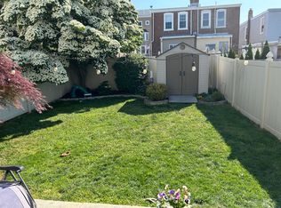 4713 Fowler St, Philadelphia, PA 19127