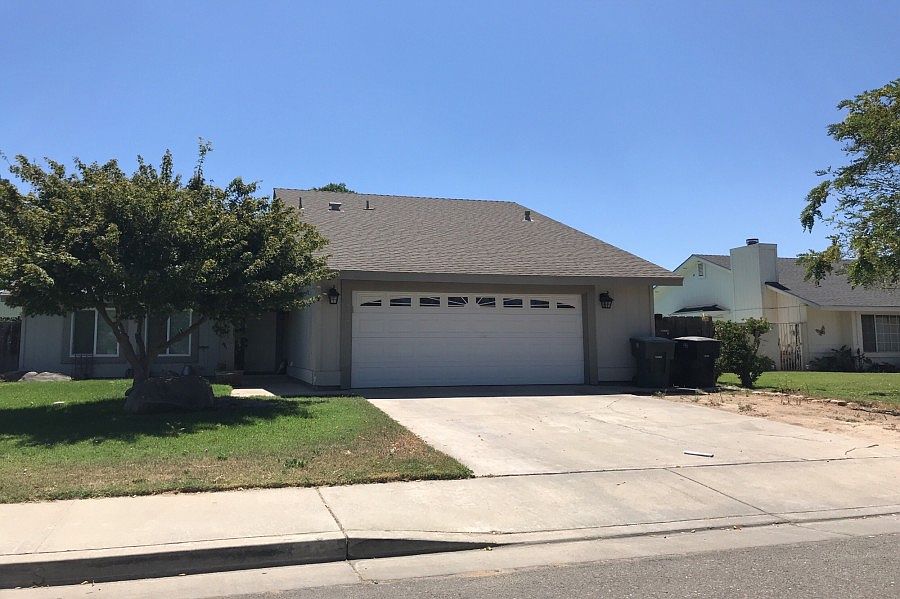 1st image of 2722 Davey Ave