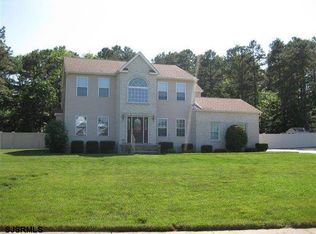 104 Daphne Dr, Galloway, NJ 08205