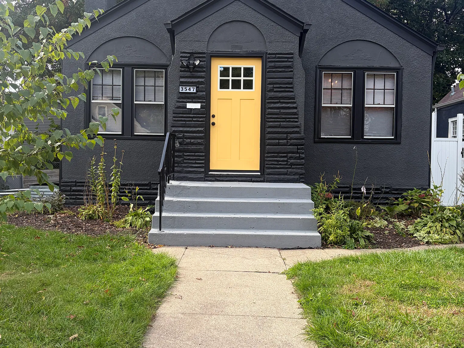 3 bed, 1506 sqft, $2,500 — Photo 1