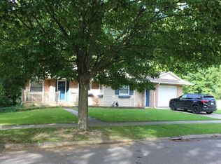 2713 Golfside Ln, Flint, MI 48504