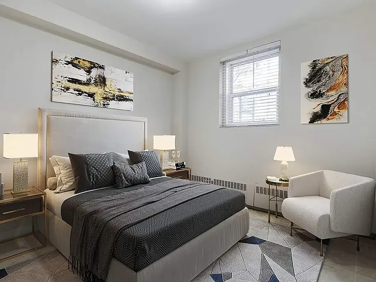 1602 Main St #1 — Photo 3