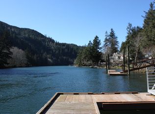 2155 S Windy Bend Dr, Lincoln City, OR 97367