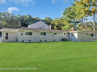 200 Sams Rd, Jackson, NJ 08527