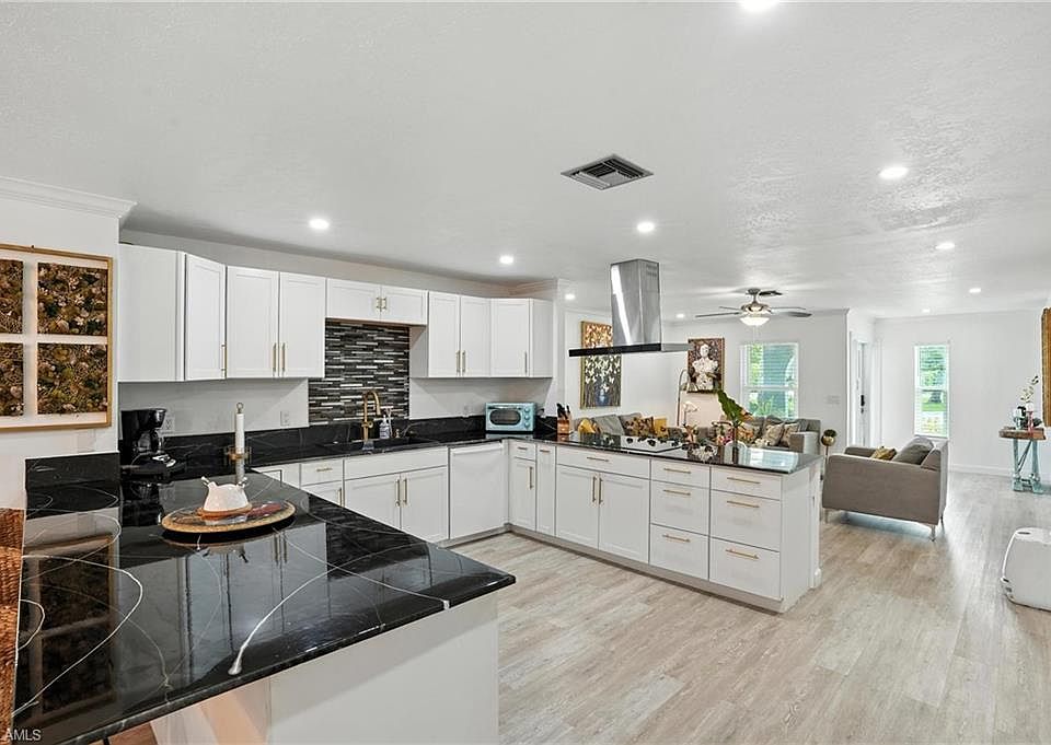 1st image of 3571 Santiago WAY