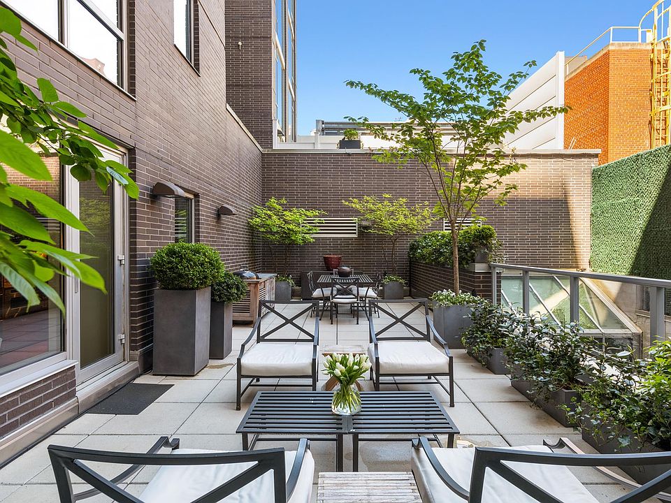 1st image of 163 W 18th St APT 1A