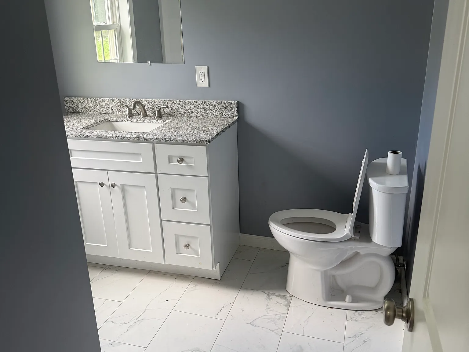 5 bed, $745 — Photo 2