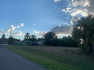 124 Francis Dr, Port Charlotte, FL 33952