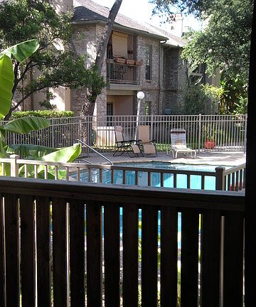 4th image of 11839 Parliament St APT 1011