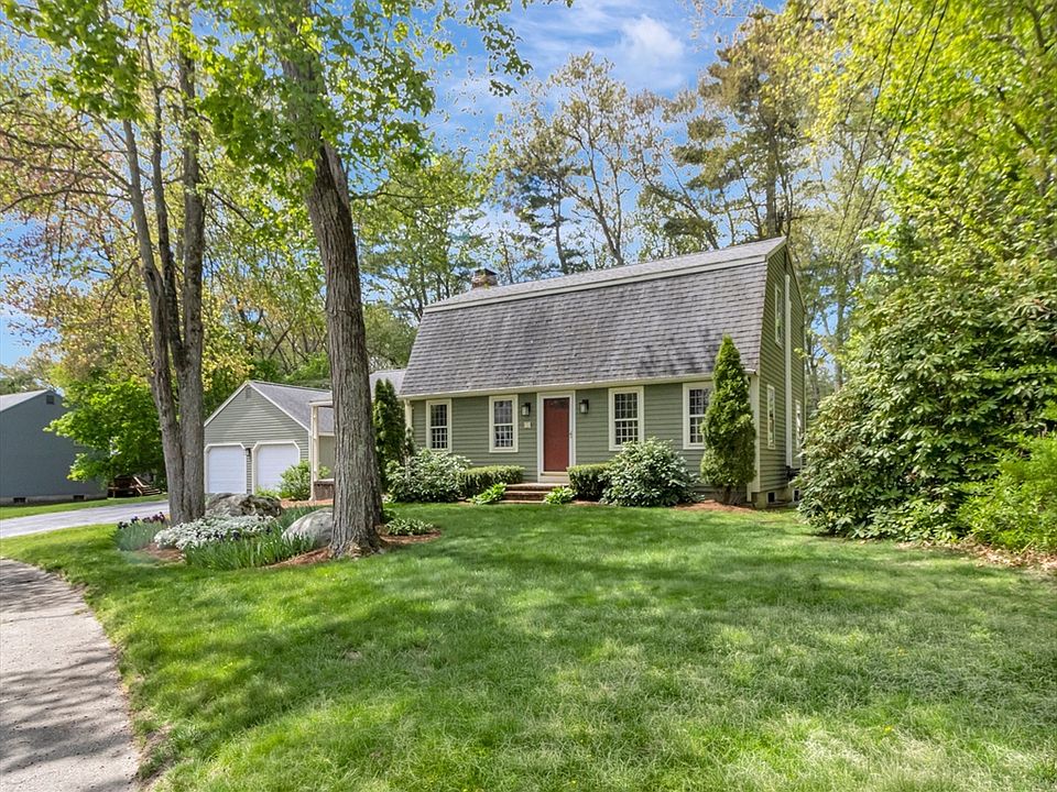 1st image of 5 Juniper Dr