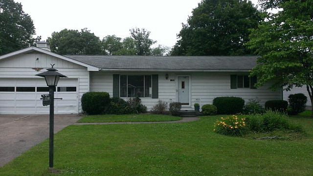 1st image of 11998 Monnie Ave