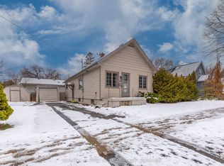 49 McNay St, London, ON N5Y 1K8