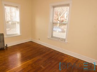 1451 W Argyle St #2, Chicago, IL 60640