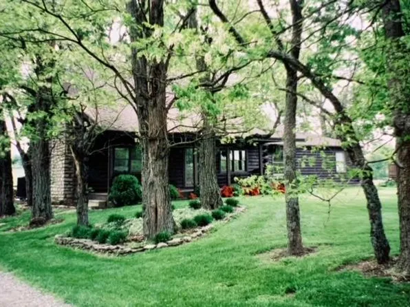 6515 Troy Pike, Versailles, KY 40383