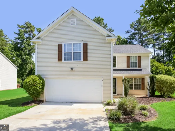 2440 Lakemeadow Ln, Grayson, GA 30017