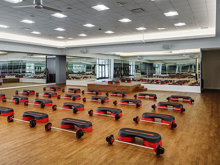 Club Woodside Group Fitness