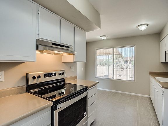 5th image of 13343 W Hardwood Dr