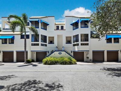 1904 Harbourside Dr Unit 202, Longboat Key, FL, 34228