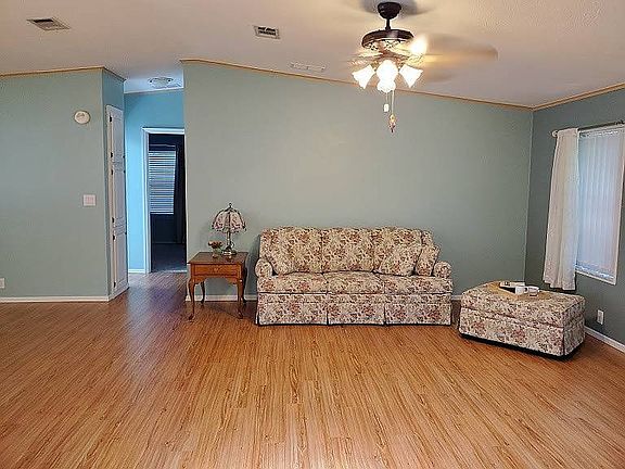 5th image of 69 Habersham Dr