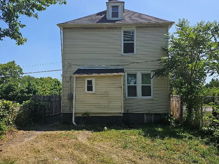 7733 E Forest Ave — Photo 2