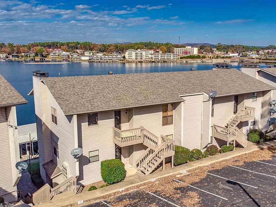1st image of 120 Catalina Cir
