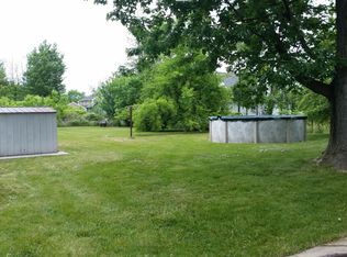 902 Mohawk St, Lewiston, NY 14092