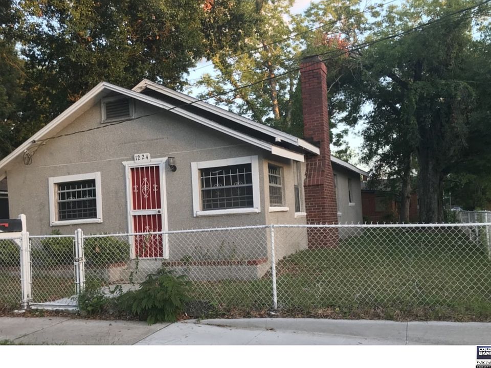 1st image of 1224 W 23rd St