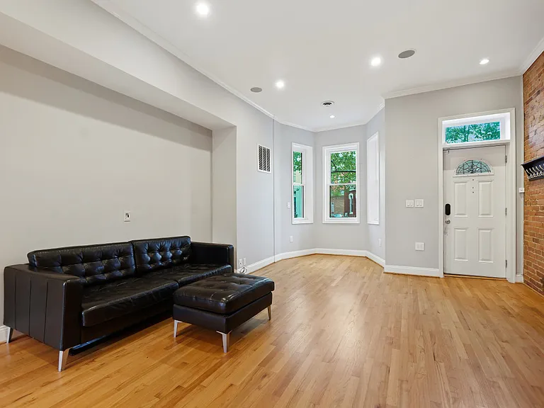 632 Q St NW — Photo 4